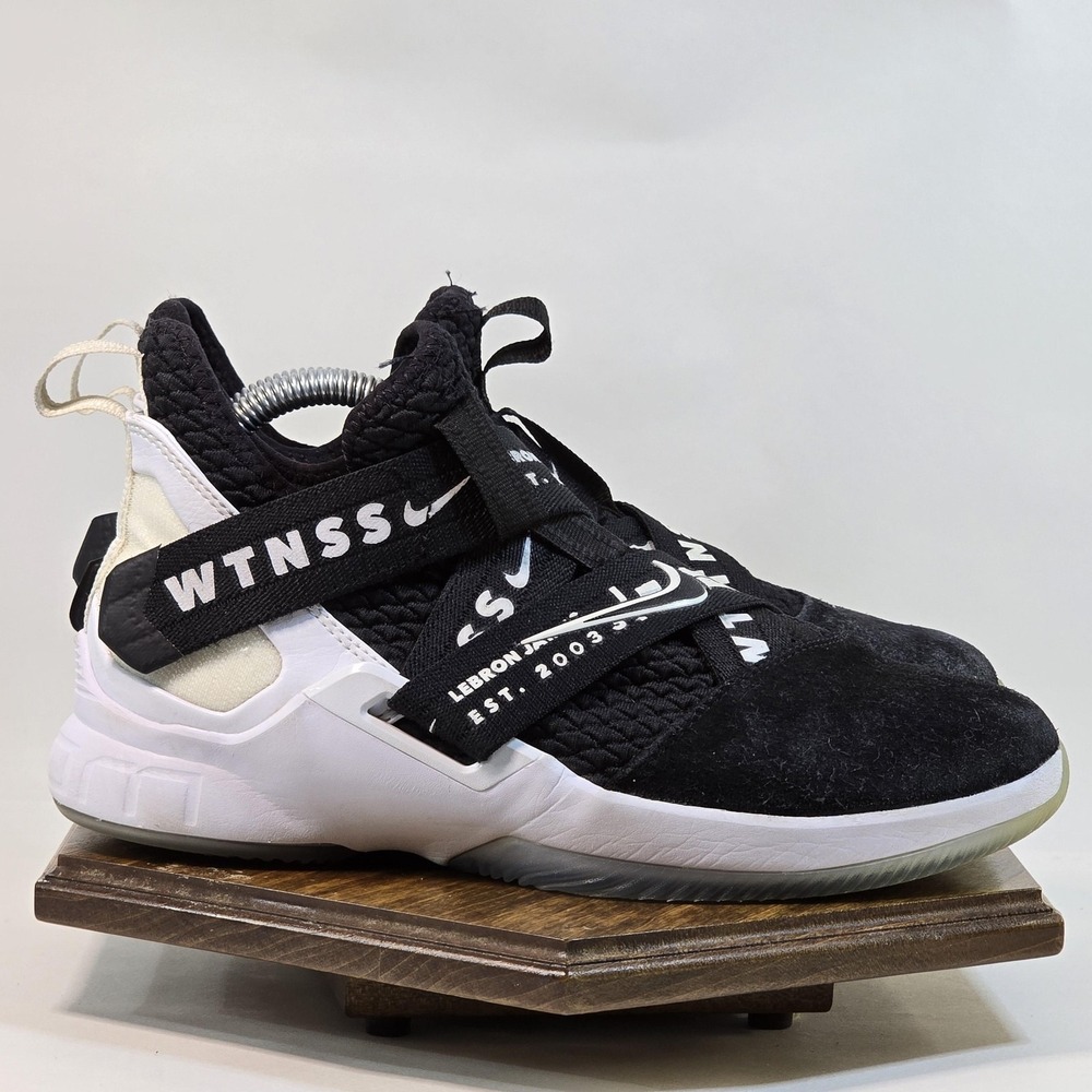 Nike LeBron Soldier 12 SFG Shoes Size 6Y Youth Black White Basketball AA1352-005